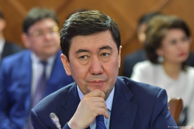 Ерлан Қошанов Amanat партиясының төрағасы болып сайланды