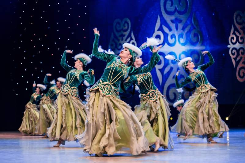 Қазақстанның халық әртістерінің жалақысы екі есеге артады