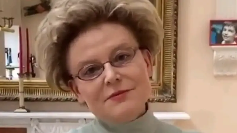 Вакцина салдырған қазақстандықтар Pfizer қабылдай ала ма? Елена Малышева түсіндірді