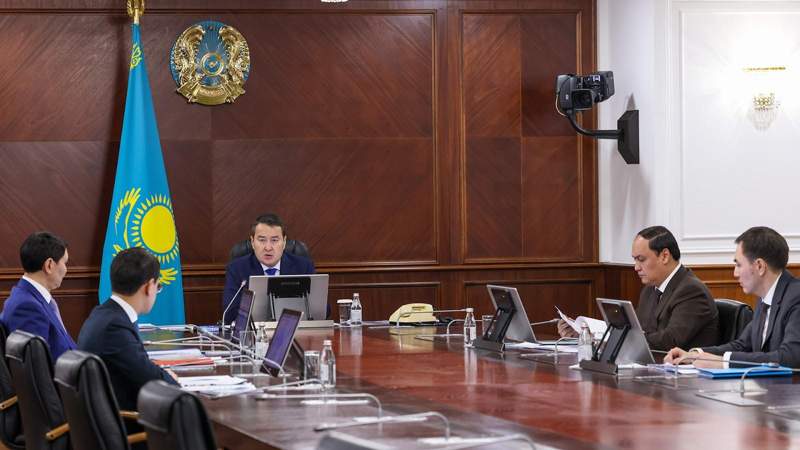 Смайылов цифрландыруды енгізу мәселесі бойынша отырыс өткізді 