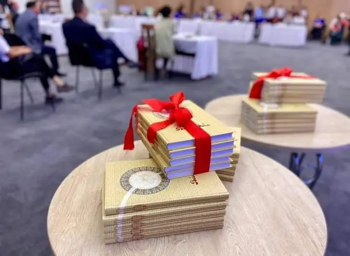 «Бекет ата» кітабы ағылшын тілінде жарық көрді