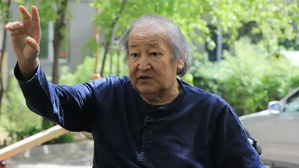 Режиссер Болат Атабаев өмірден озды