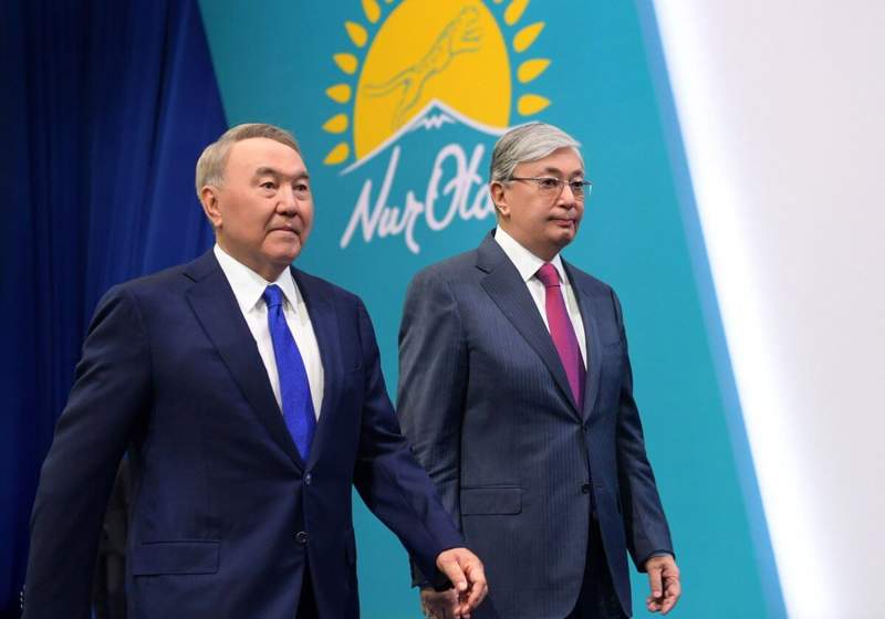 Назарбаев: Партияны Президент басқаруы керек