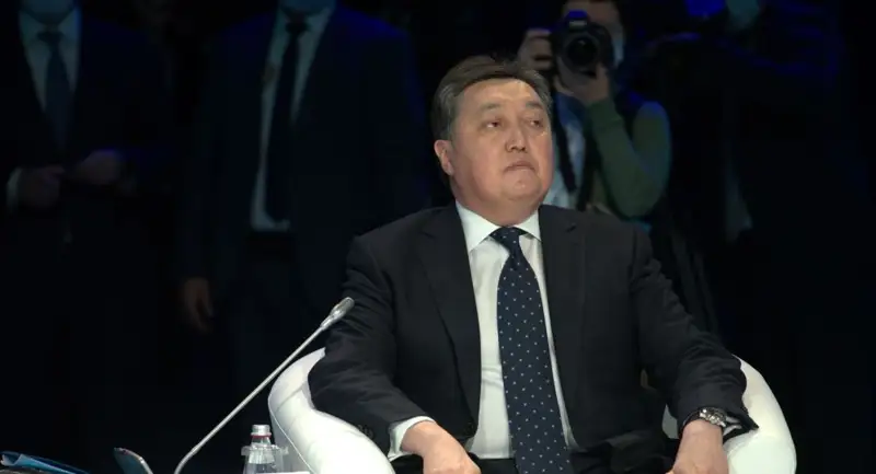 Асқар Мамин халықты вакциналау жұмысын жалғастыруды тапсырды 