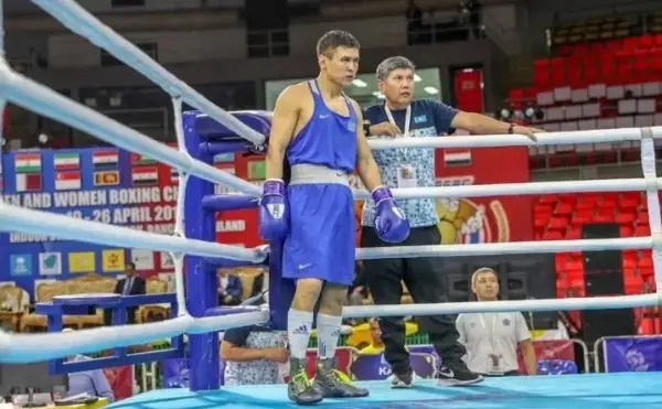 Тұрсынбай Құлахмет жылдың үздік шетелдік боксшысы атанды