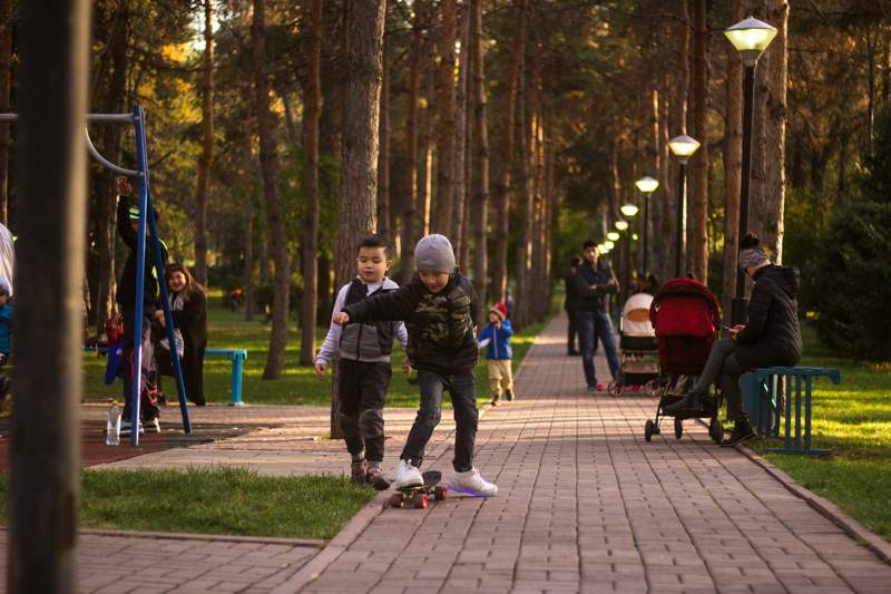 Алматыдағы көшелердің біріне Жақсылық Үшкемпіровтің есімі беріледі 