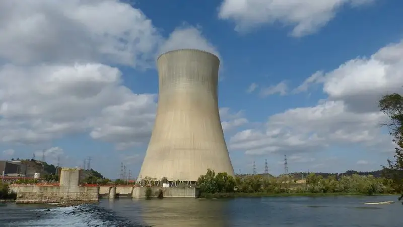 Қазақстанда атом электр станциясын салу үшін зерттеу жүргізіліп жатыр - видео 