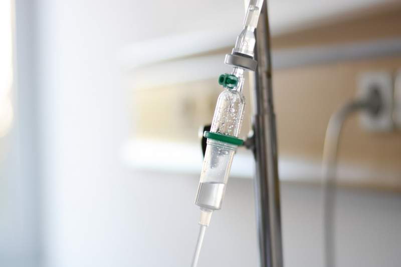 12 адам алкогольден уланды  