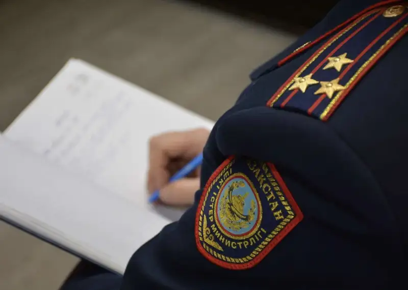 Талдықорғанда ішкі істер басқармасының лауазымды басшыларының бірі қыз зорлады деген күдікпен қамалды