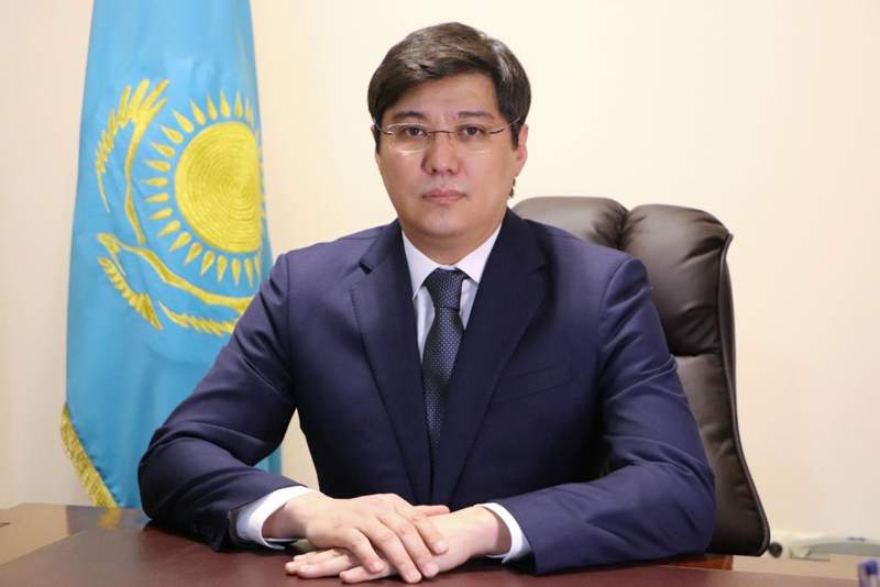 Антикор Ұлттық экономика вице-министрі Ілияс Өсеровтың қамауға алынғанын растады