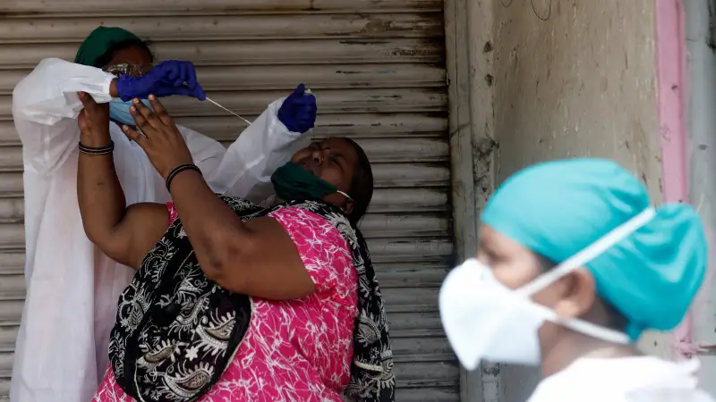 Үндістан ПТР тестілеуден бас тартады