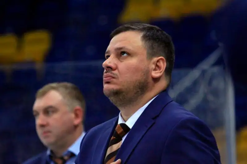 «Алматы» хоккей клубының бас бапкері қызметінен кетті