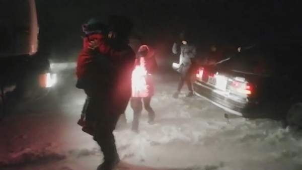 Нұр-Сұлтанда боран: 724 адам құтқарылып, 425 көлік шығарылды 