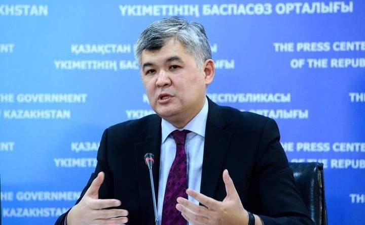Біртанов: Инфекция болмаса, масканы тағудың қажеті жоқ 
