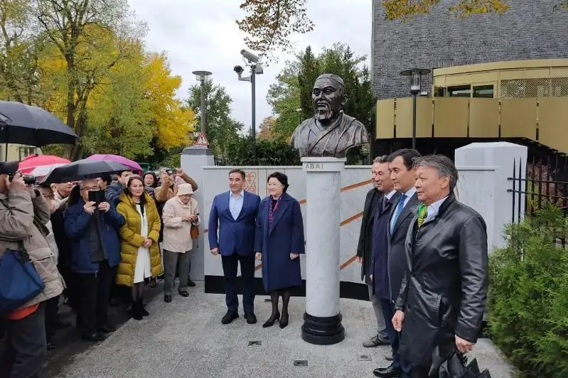 Германияда Абай Құнанбайұлына ескерткіш ашылды