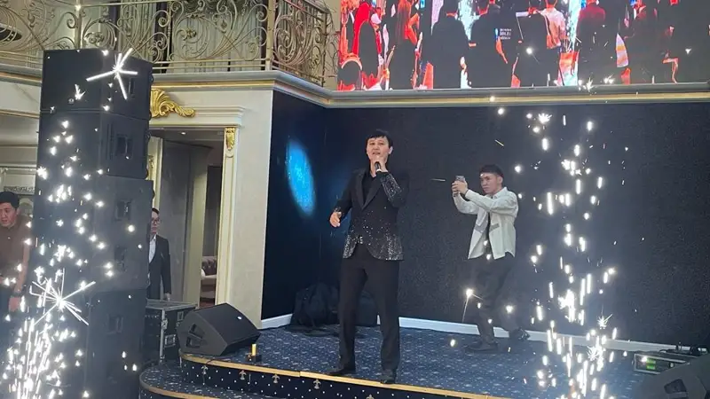 «Жұлдызай желпініп билеп...» – Нұржан ҚАЛЖАН 40 жасын дүркіретіп өткізді