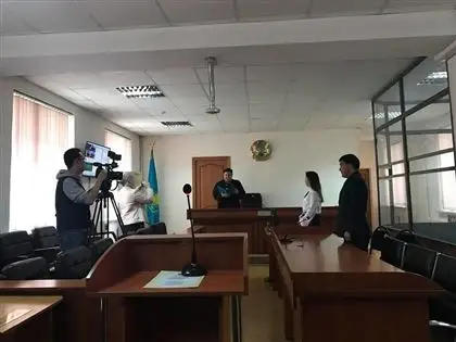 15 жастағы қызбен жыныстық қатынасқа түсіп, сотталған жігіт босатылды 