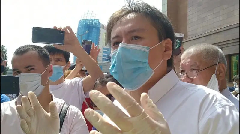 Несиелік амнистия болмаса, митингіге шығамыз: Мамай билікке талап қойды  