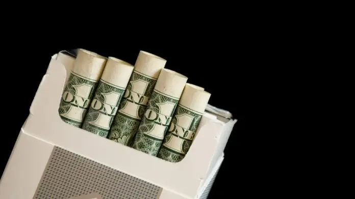 ДДСҰ «түтіннен қашуға» шақырды