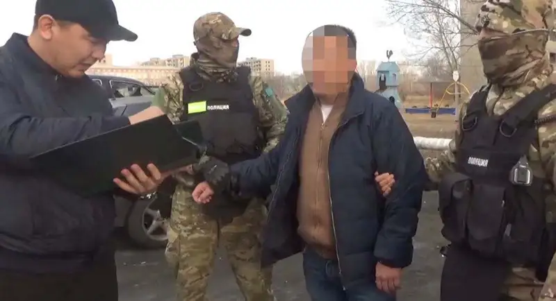 Жәбірленуші тарапты сот процессінің алдында сатып алмақ болған адвокат ұсталды  