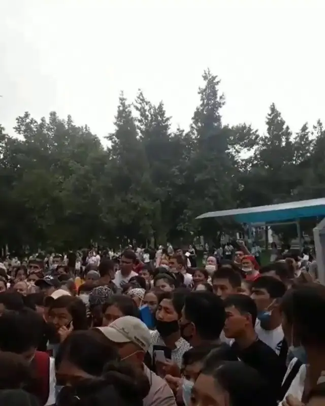 Шымкенттегі университеттен НЕГЕ шу шықты?