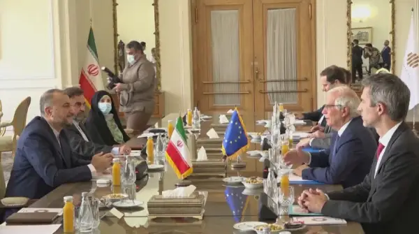Иран мен АҚШ ядролық бағдарлама бойынша келіссөздерге қайта кіріседі