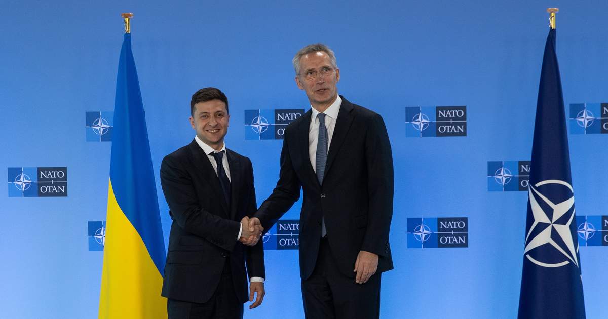 Украина жедел түрде НАТО-ға мүшелікке өтініш берді