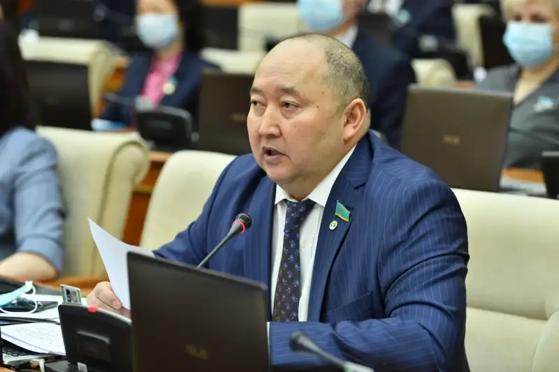 Депутат: Соғыстан қашқан Ресей азаматтарын қырағы бақылау қажет
