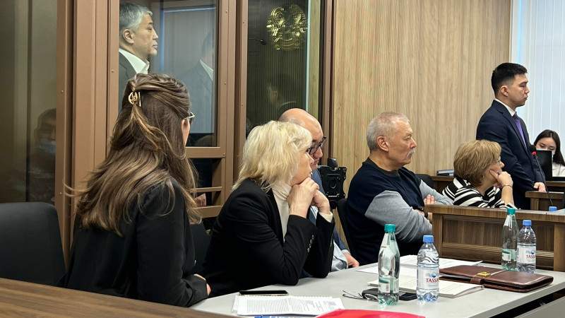 Тоғыз айда айналамда қызық жайттар болды: Қайрат Боранбаев сотта өз шындығын айтты