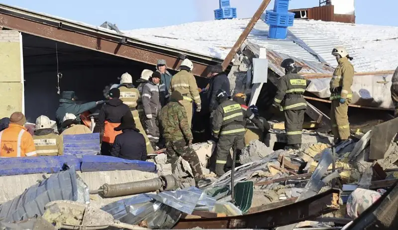 Қостанайдағы жарылыс: Үйінді астында қалған үш адамның денесі табылды