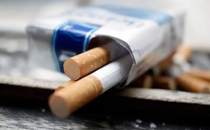 Қазаннан бастап темекі сатудың жаңа шарттары күшіне енеді