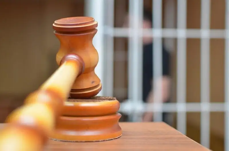 Қорғаныс министрлігінің лауазымды тұлғалары сотталды