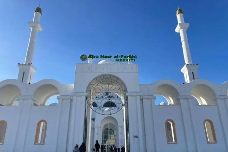 «Нұр Астана» мешітіне Әбу Насыр әл-Фараби есімі берілді  
