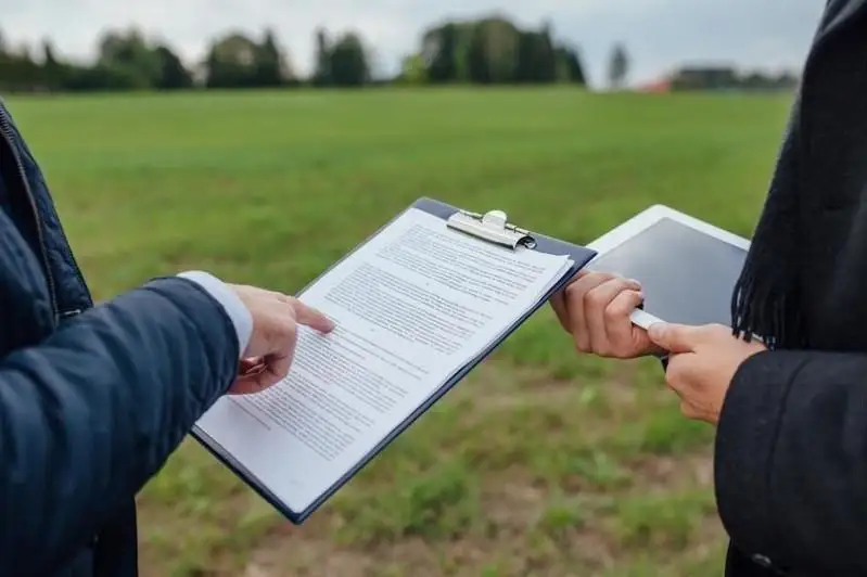 Жер комиссиясынан бас тарту керек