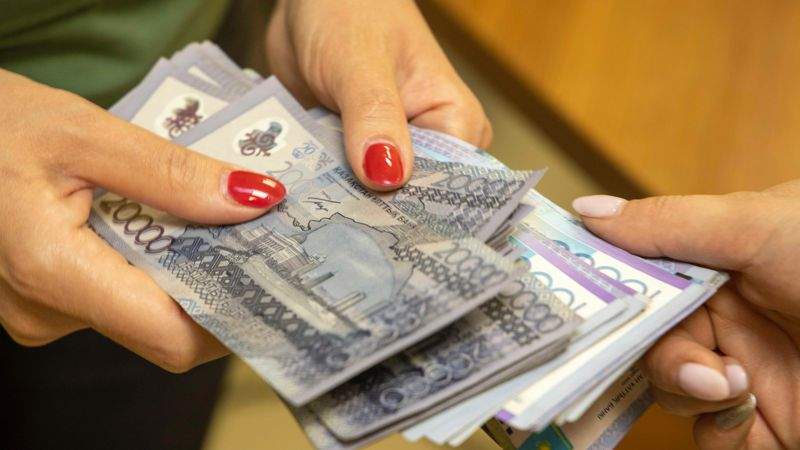 Жаңаөзенде 24 млн теңгеден астам жалақы төлемеген жұмыс берушіге айыппұл салынды