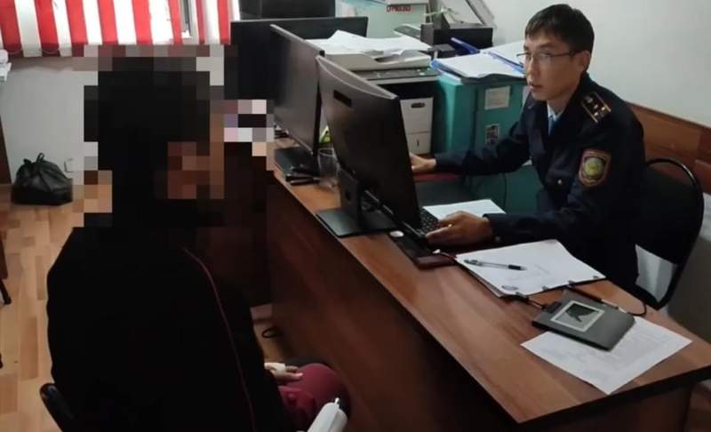 Түркістан облысында дәрігерді пышақтаған емделуші ұсталды