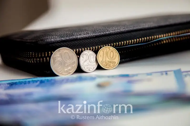 Мыңнан астам кәсіпорын жұмысшыларына жалақы төлемей келген