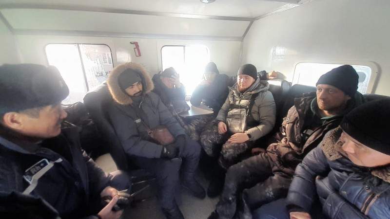 Жетісу облысында қар құрсауынан 30 адам құтқарылды