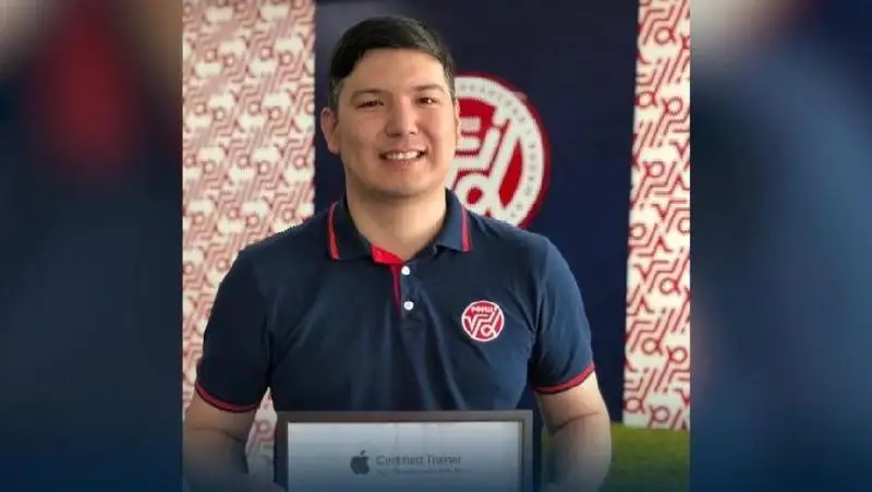 Қазақстан мұғалімі Apple компаниясының оқытушысы мәртебесін алды