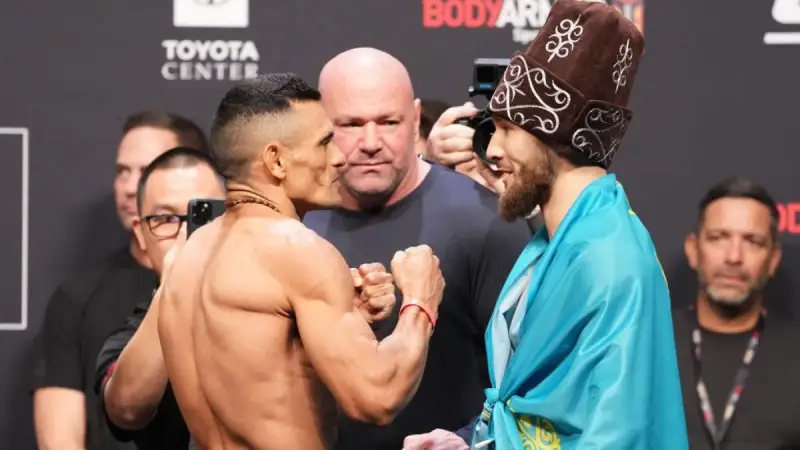 Қазақстандық файтер UFC-дегі үшінші жекпе-жекте екінші рет жеңілді