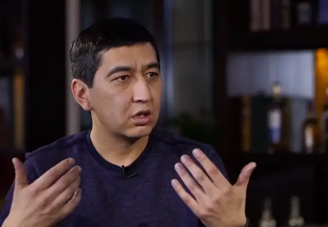 Ринат Зайытовты маңдайына қару тақап кім атпақшы болды?