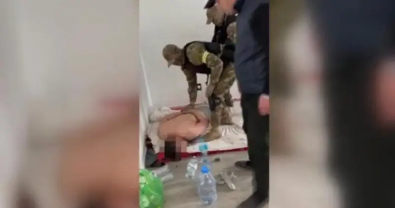 Жоқ пәтерді жалға беріп, түскен ақшаға құмар ойын ойнаған алаяқ ұсталды
