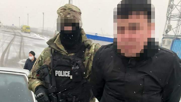 Алматы полициясы: Қару-жарақ дүкенін тонаған тағы бір адам ұсталды