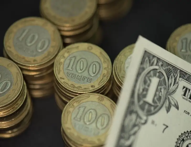 Теңге неге нығайып келеді?