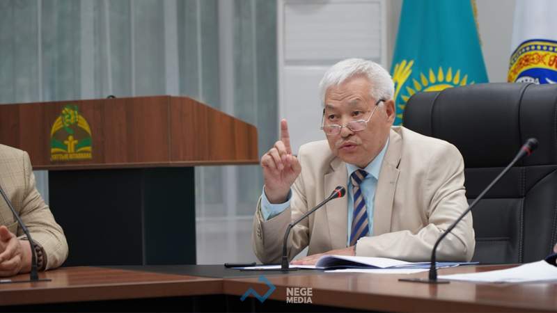 Марат Тоқашбаев: Конституциялық сот жаңадан емес, қайтадан енгізілді