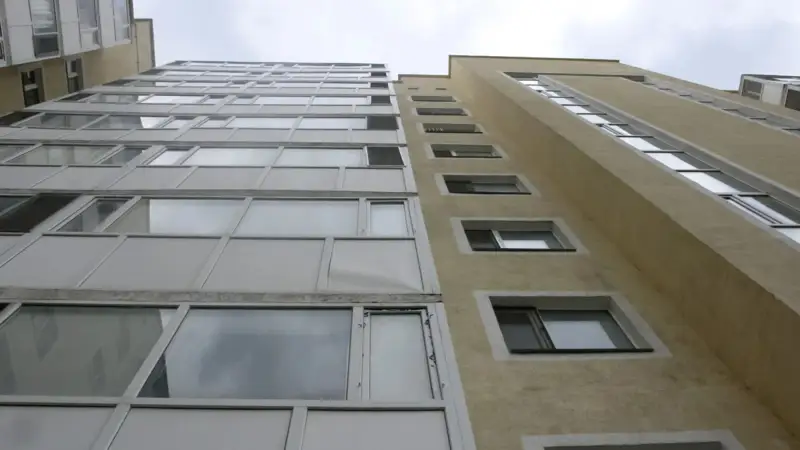 Көкшетауда әкімдік түрмедегі адамға пәтер берген