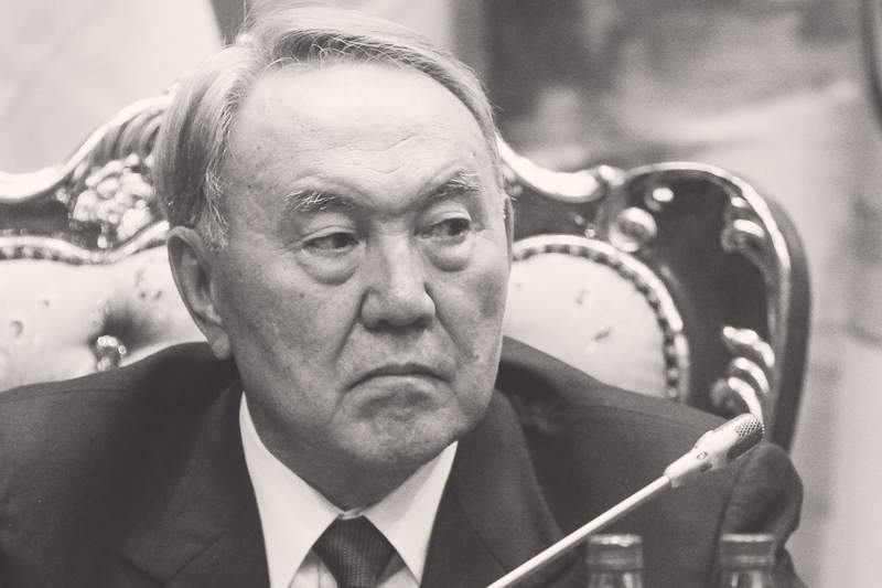 Назарбаев коронавирус індетінен қаза болғандардың туыстары мен жақындарына көңіл айтты 