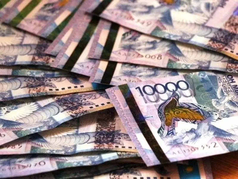 Мәдениет үйінің директоры 888 мың теңге жымқырды 