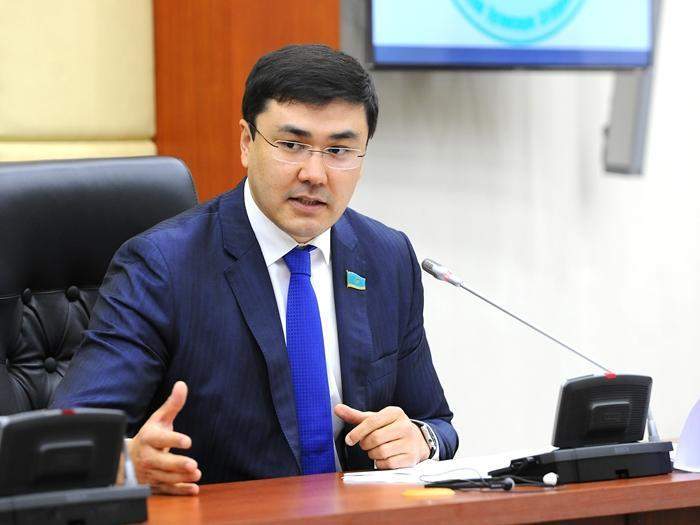 Елордаға 300 мың маска жеткізілді