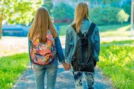 Шымкенттегі балалар үйінен екі жасөспірім қыз қашып кетті 